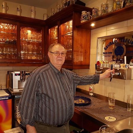 Landgasthof "Zur Linde" Irmelshausen Εξωτερικό φωτογραφία