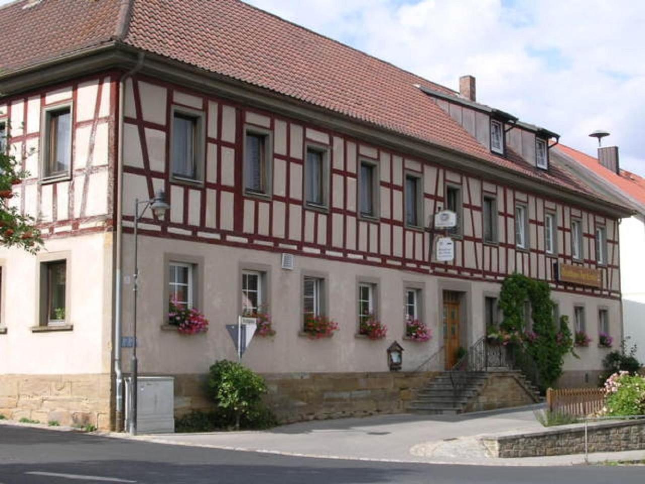 Landgasthof "Zur Linde" Irmelshausen Εξωτερικό φωτογραφία